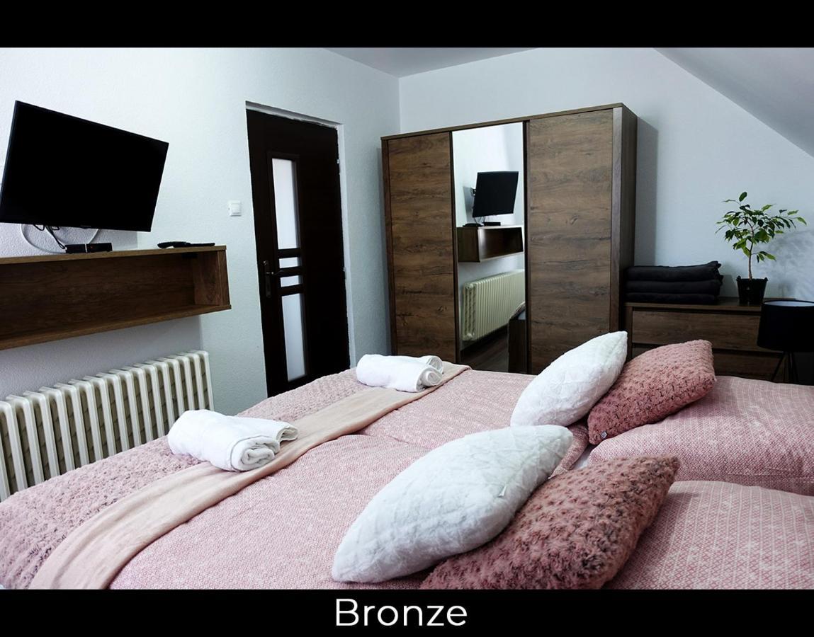 Villa Brigit Nova Lesna Luaran gambar